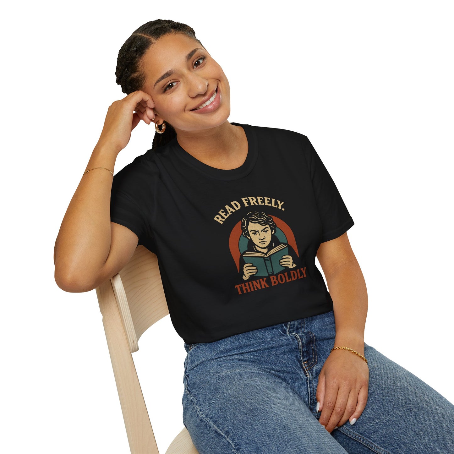 Read Freely. Think Boldly. – Gildan Softstyle Tee